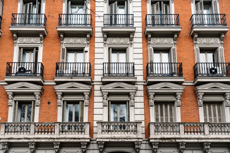 bloque de pisos en Madrid